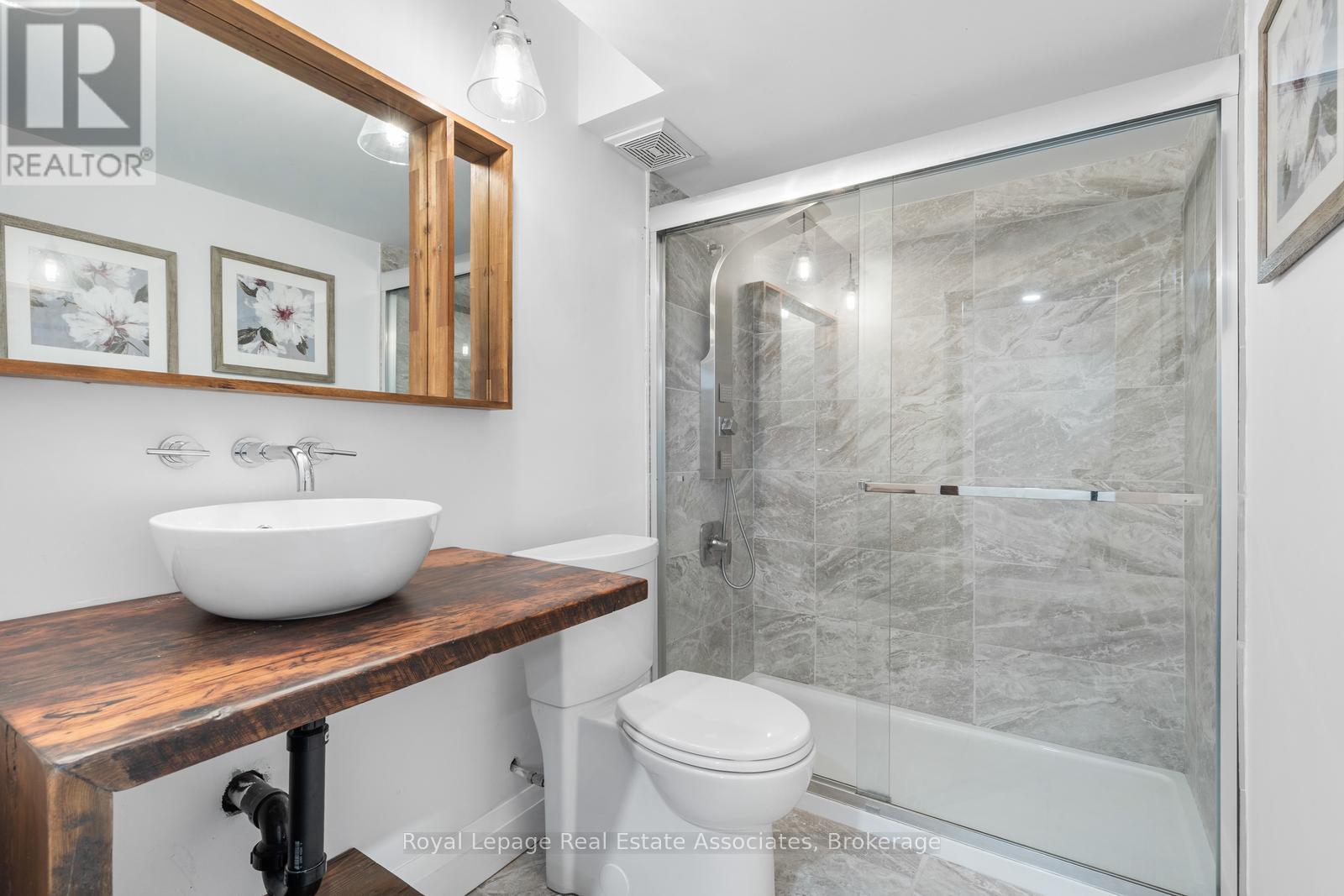 209 Sunny Meadow Court, Kitchener, Ontario  N2N 3R3 - Photo 29 - X12717136