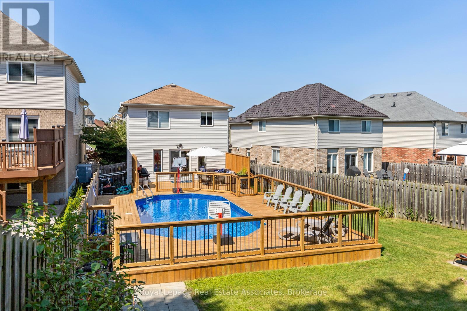 209 Sunny Meadow Court, Kitchener, Ontario  N2N 3R3 - Photo 33 - X12717136