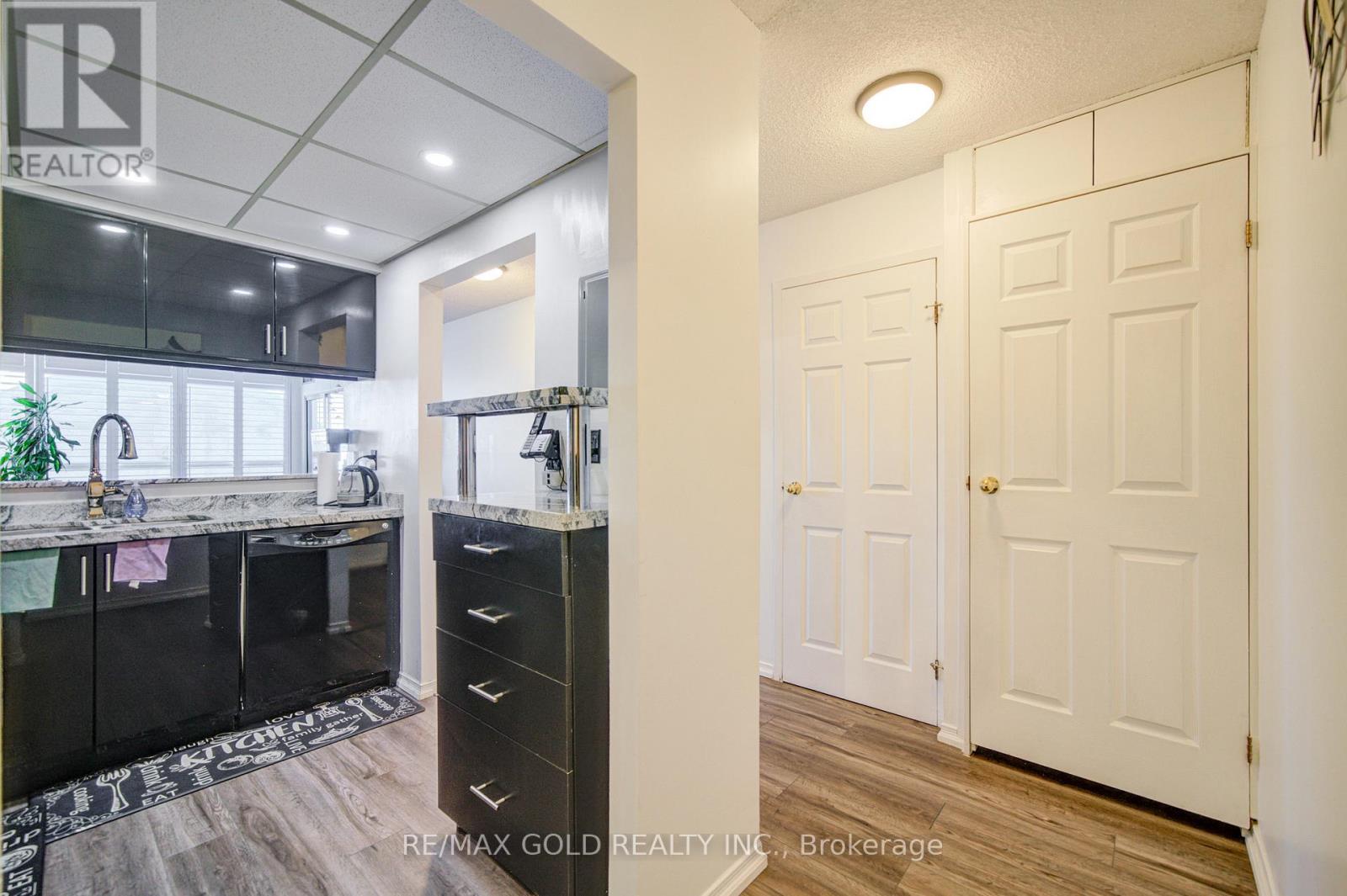 208 - 495 Highway 8 N, Hamilton, Ontario  L8G 5E1 - Photo 11 - X12717148