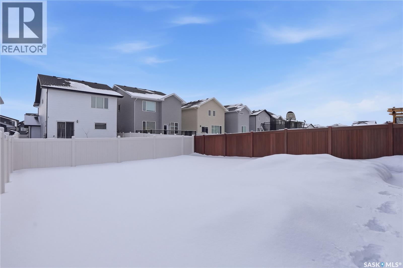 330 Aniskotaw Bend, Saskatoon, Saskatchewan  S7V 1M1 - Photo 46 - SK027183