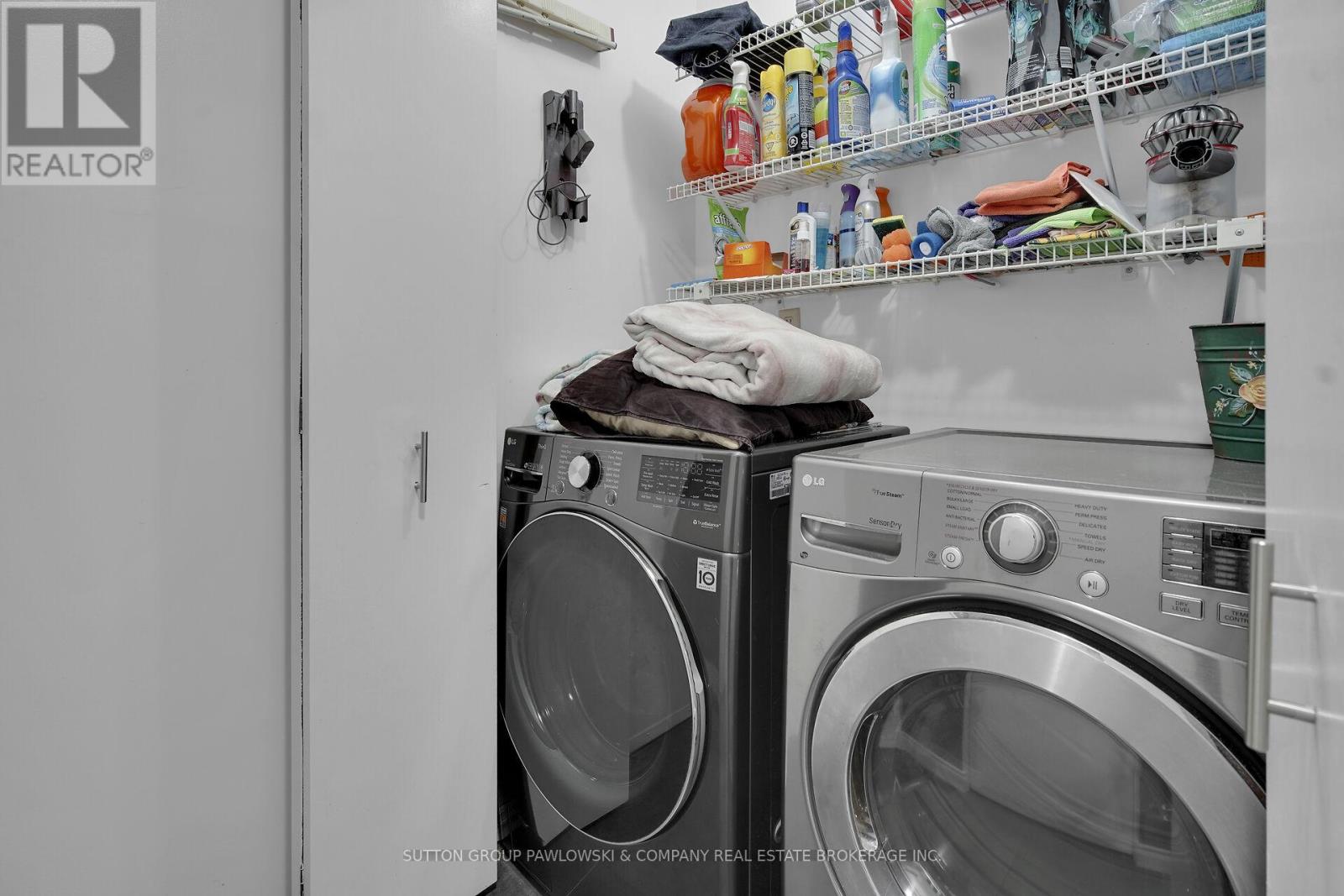 Photo 33 of 47 for 59 Golfview Crescent