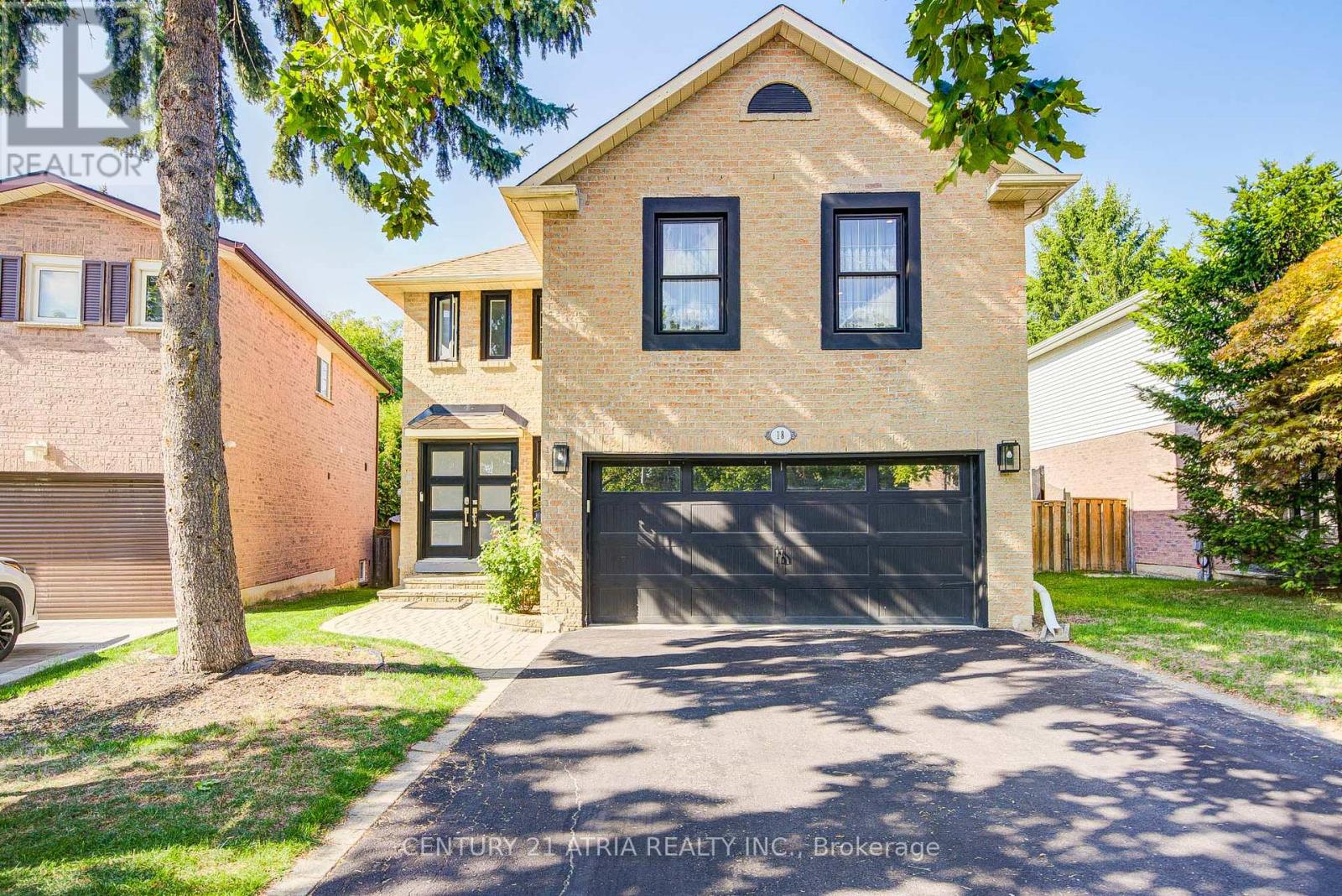 18 Park Lane Circle, Richmond Hill, Ontario  L4C 6S8 - Photo 43 - N12638054