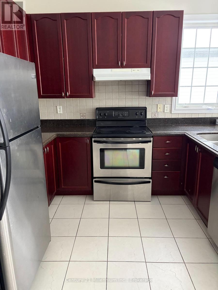 170 41st Street, Wasaga Beach, Ontario  L9Z 0B2 - Photo 3 - S12717188