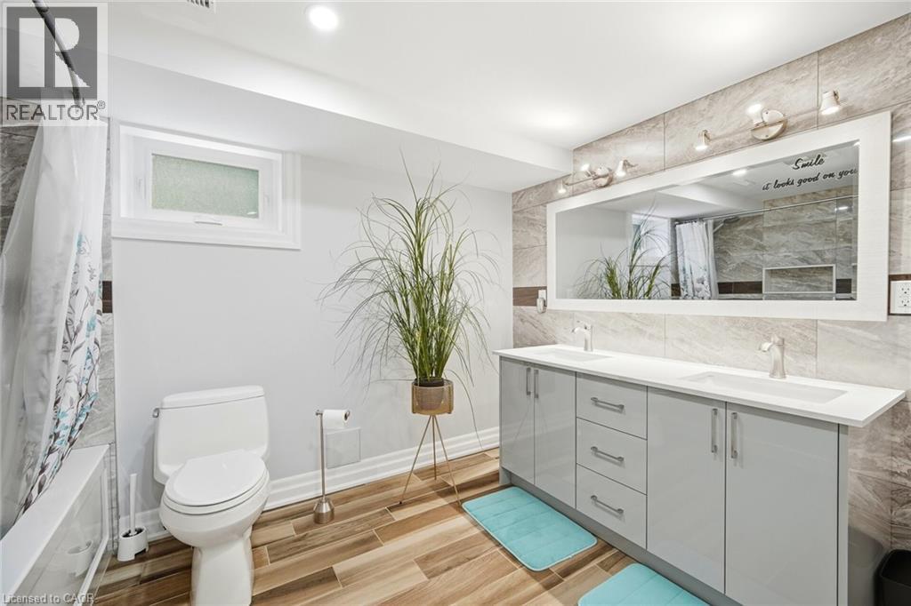 30 Coules Court, Toronto, Ontario  M8W 2N9 - Photo 37 - 40800054