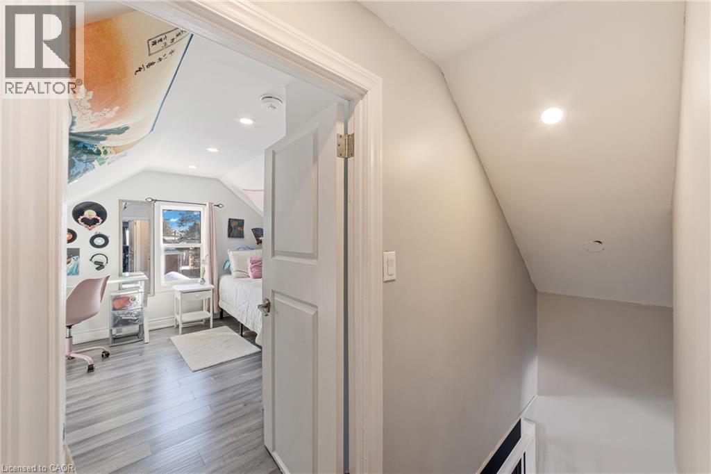 411 Fairfield Avenue, Hamilton, Ontario  L8H 5J1 - Photo 21 - 40799945