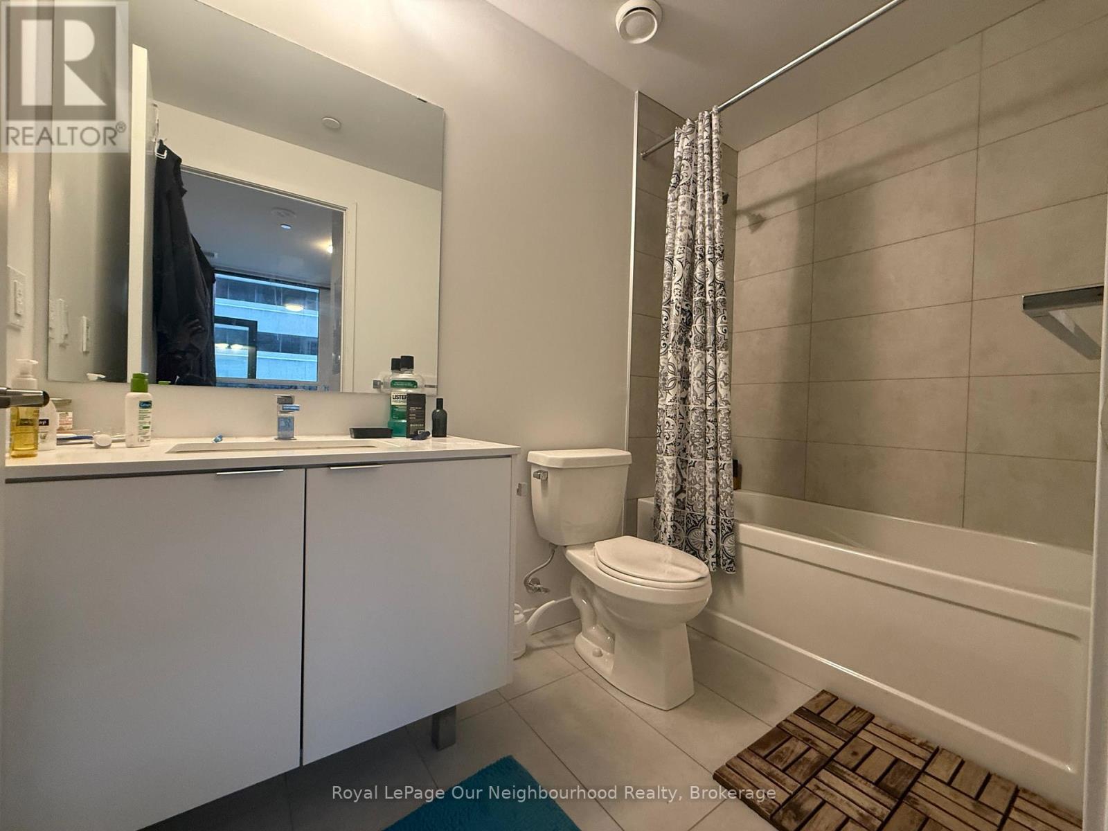 212 - 8 Tippett Road, Toronto, Ontario  M3H 0E7 - Photo 13 - C12717354