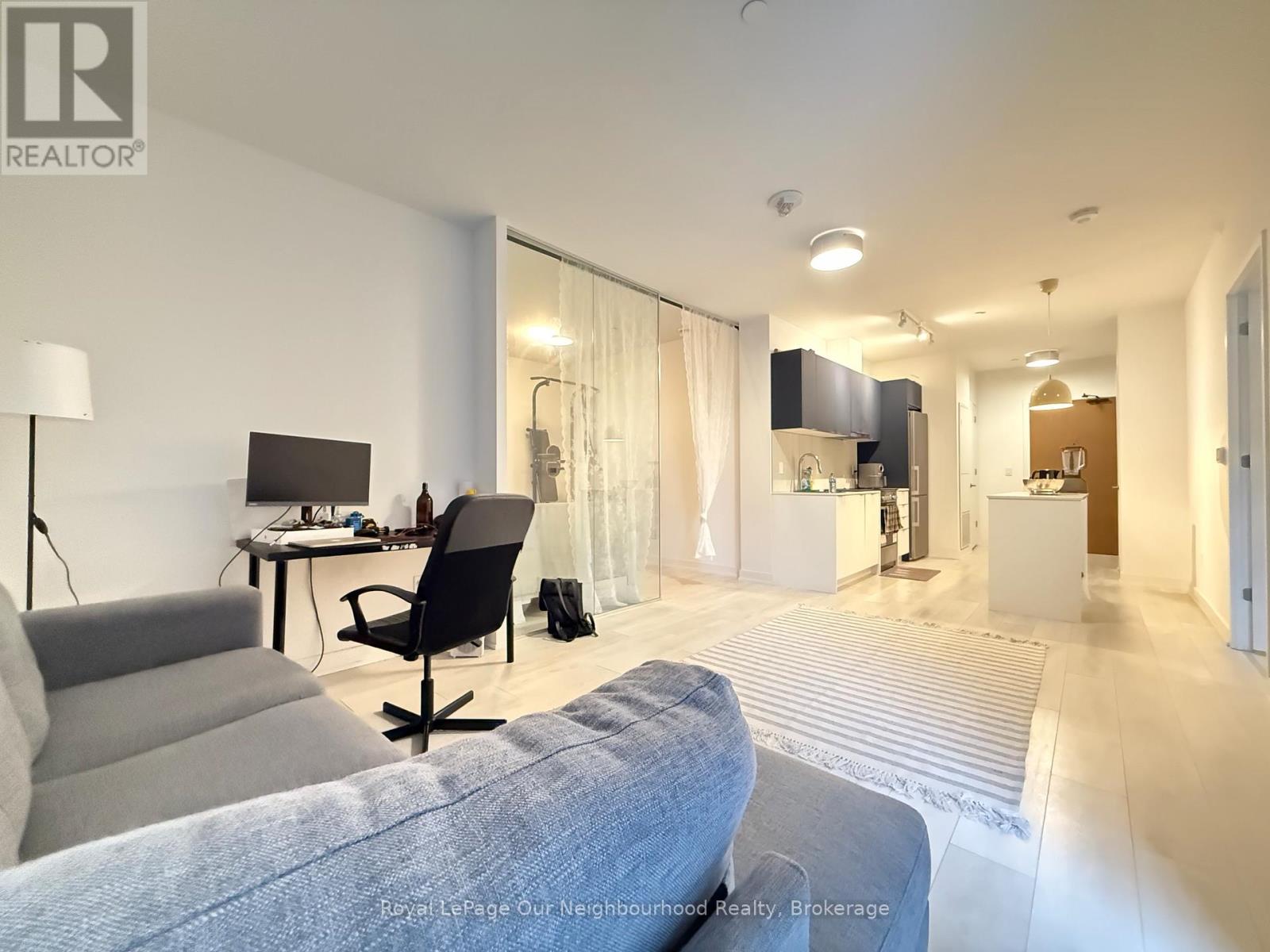 212 - 8 Tippett Road, Toronto, Ontario  M3H 0E7 - Photo 6 - C12717354