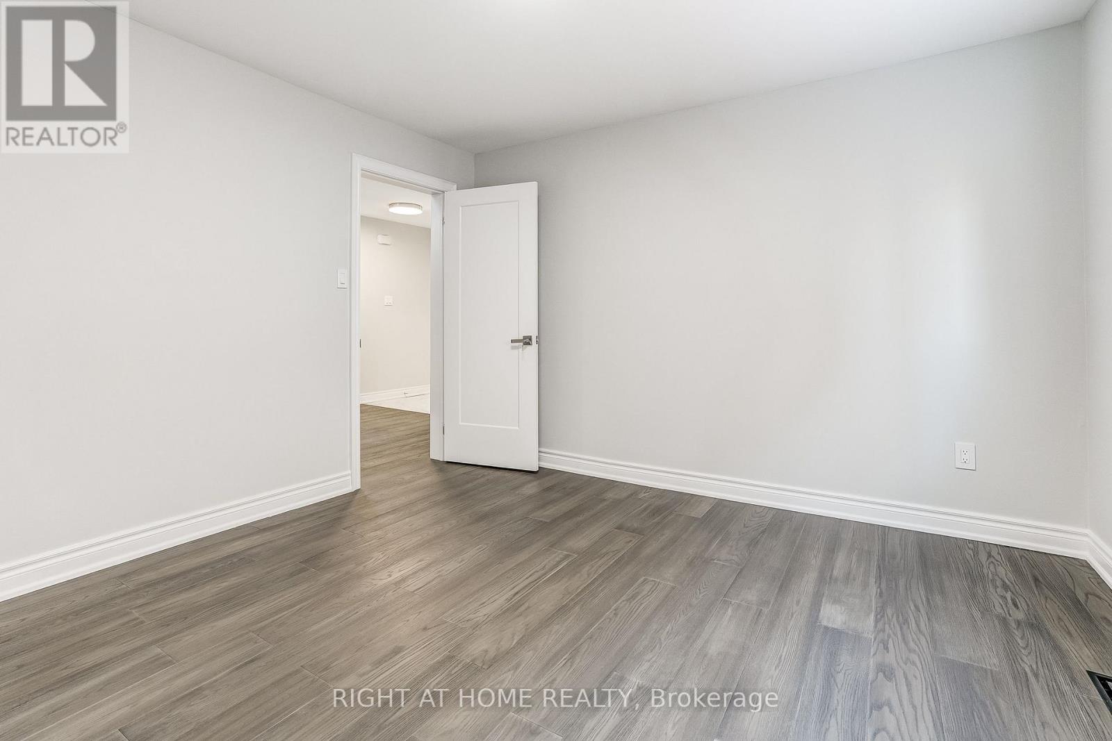 1527 Princelea Place, Mississauga, Ontario  L5M 3N9 - Photo 22 - W12705044