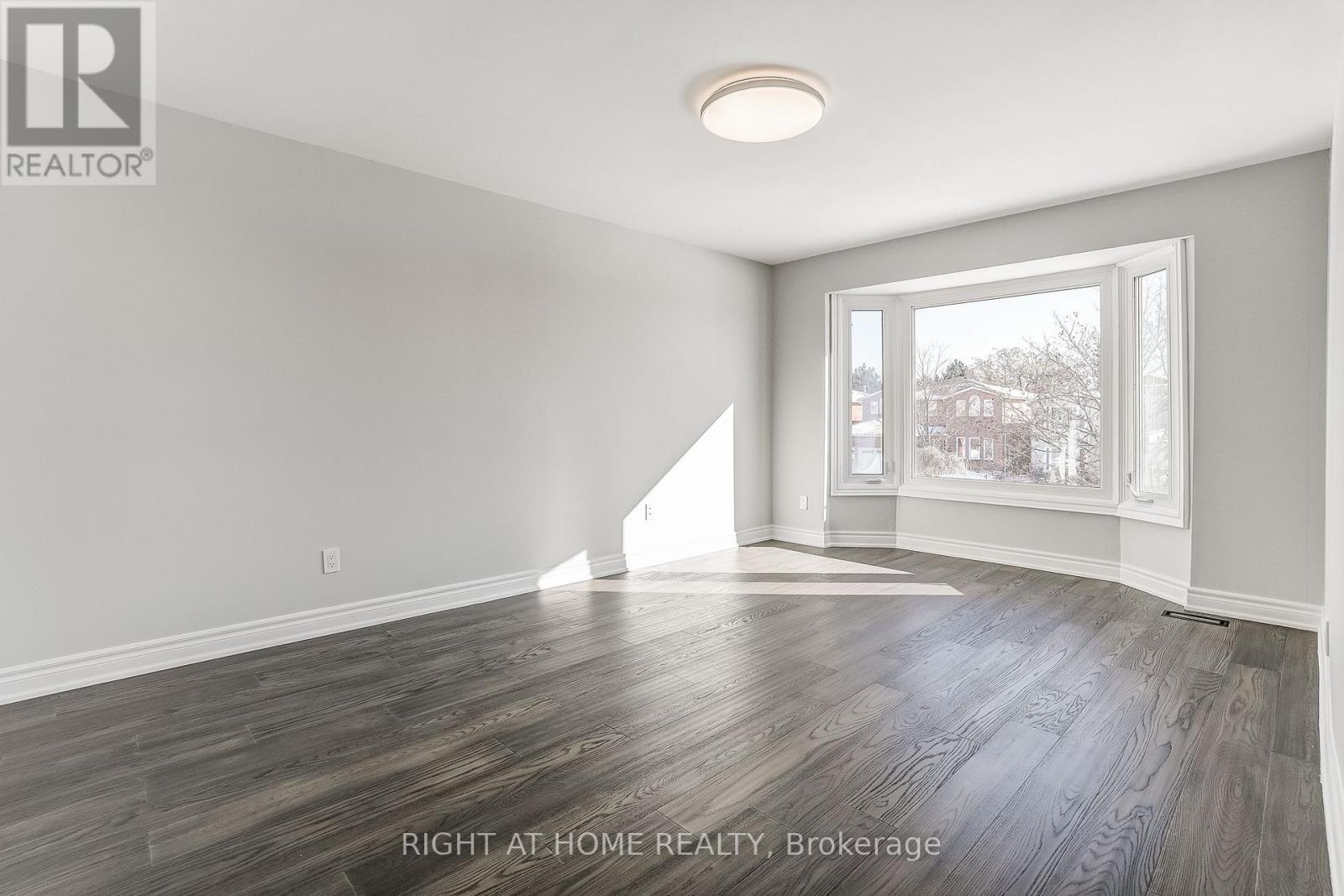 1527 Princelea Place, Mississauga, Ontario  L5M 3N9 - Photo 28 - W12705044