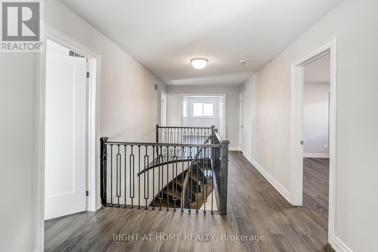 1527 Princelea Place, Mississauga, Ontario  L5M 3N9 - Photo 27 - W12705044