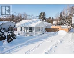 18 Tarbutt ST, Bruce Mines, Ontario