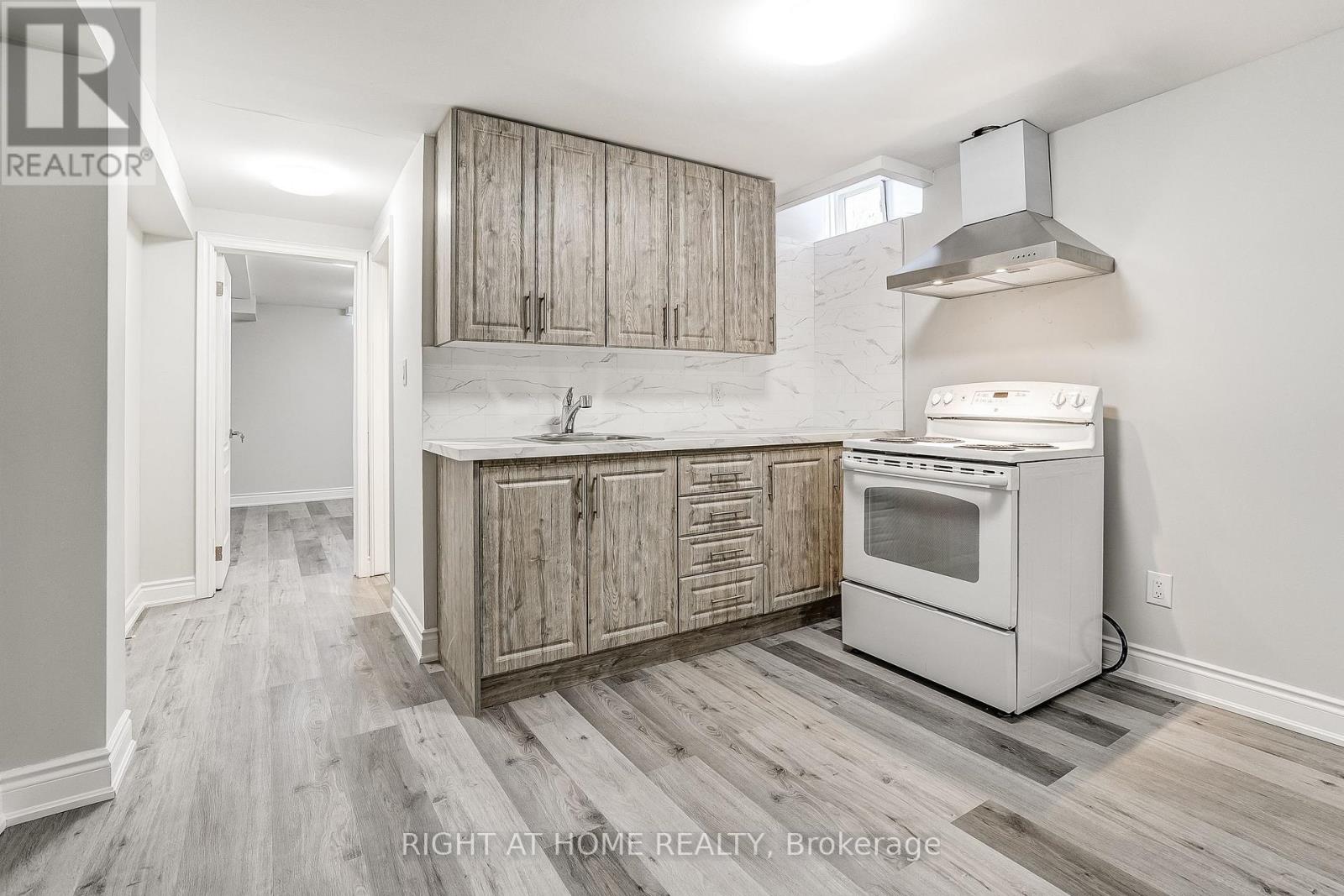 1527 Princelea Place, Mississauga, Ontario  L5M 3N9 - Photo 47 - W12705044