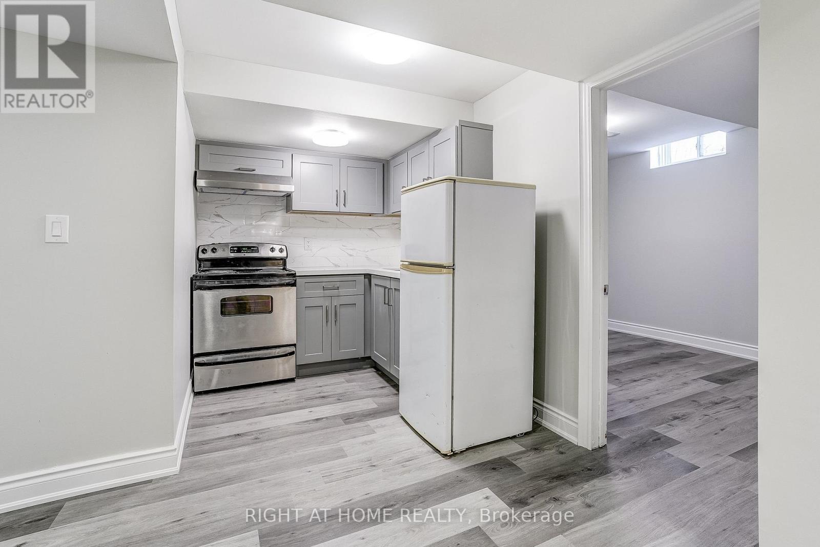 1527 Princelea Place, Mississauga, Ontario  L5M 3N9 - Photo 49 - W12705044