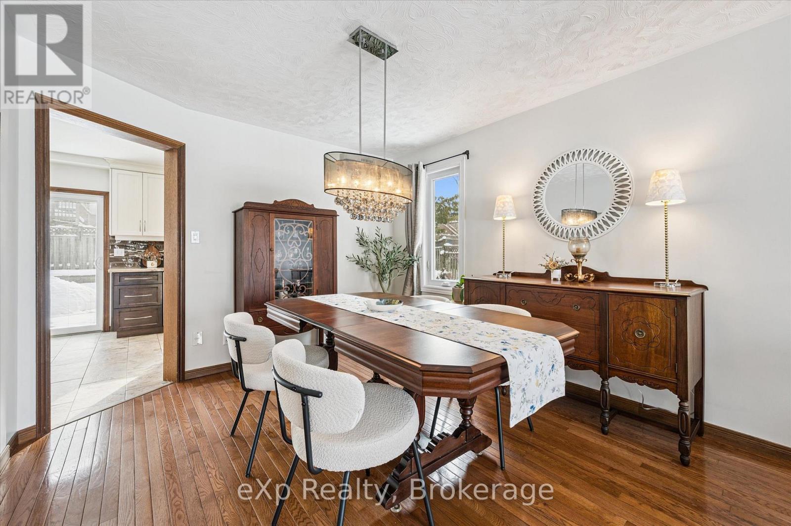 39 Celia Crescent, Guelph, Ontario  N1G 4R4 - Photo 11 - X12717164