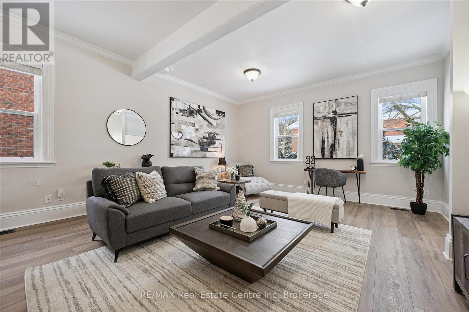 64 Stuart Street, Guelph, Ontario  N1E 4S5 - Photo 4 - X12717214