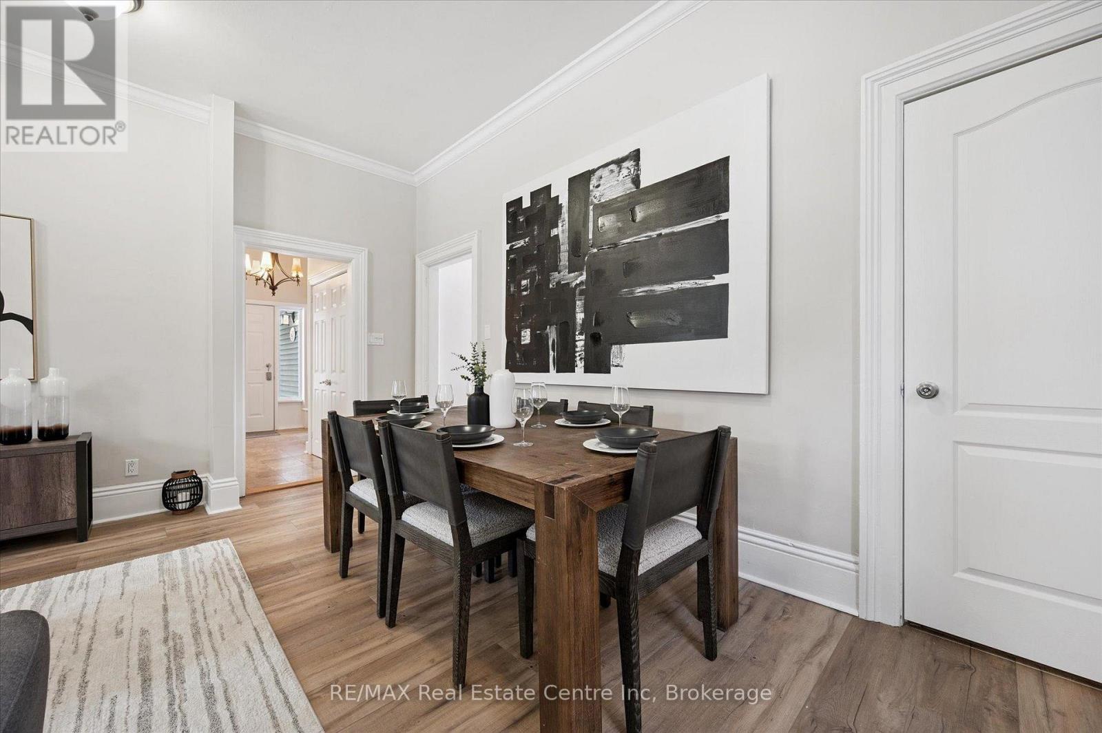 64 Stuart Street, Guelph, Ontario  N1E 4S5 - Photo 5 - X12717214