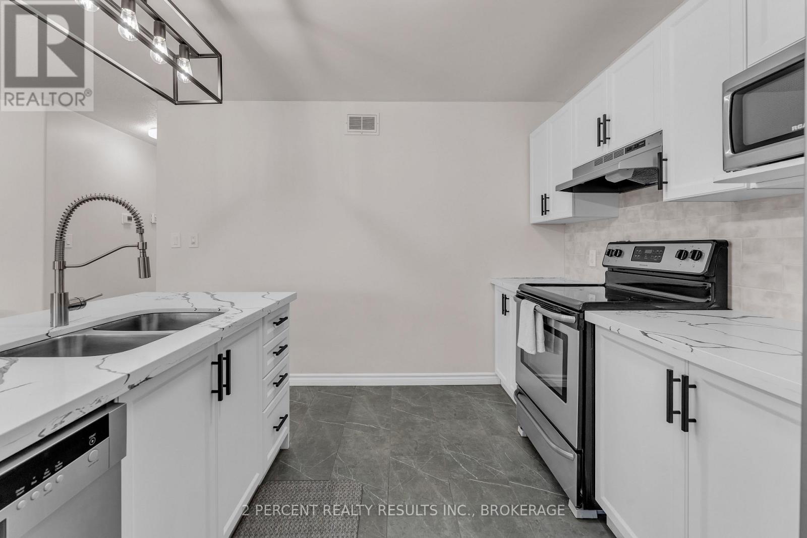 170 Briceland Street, Kingston, Ontario  K7K 7L2 - Photo 7 - X12717174