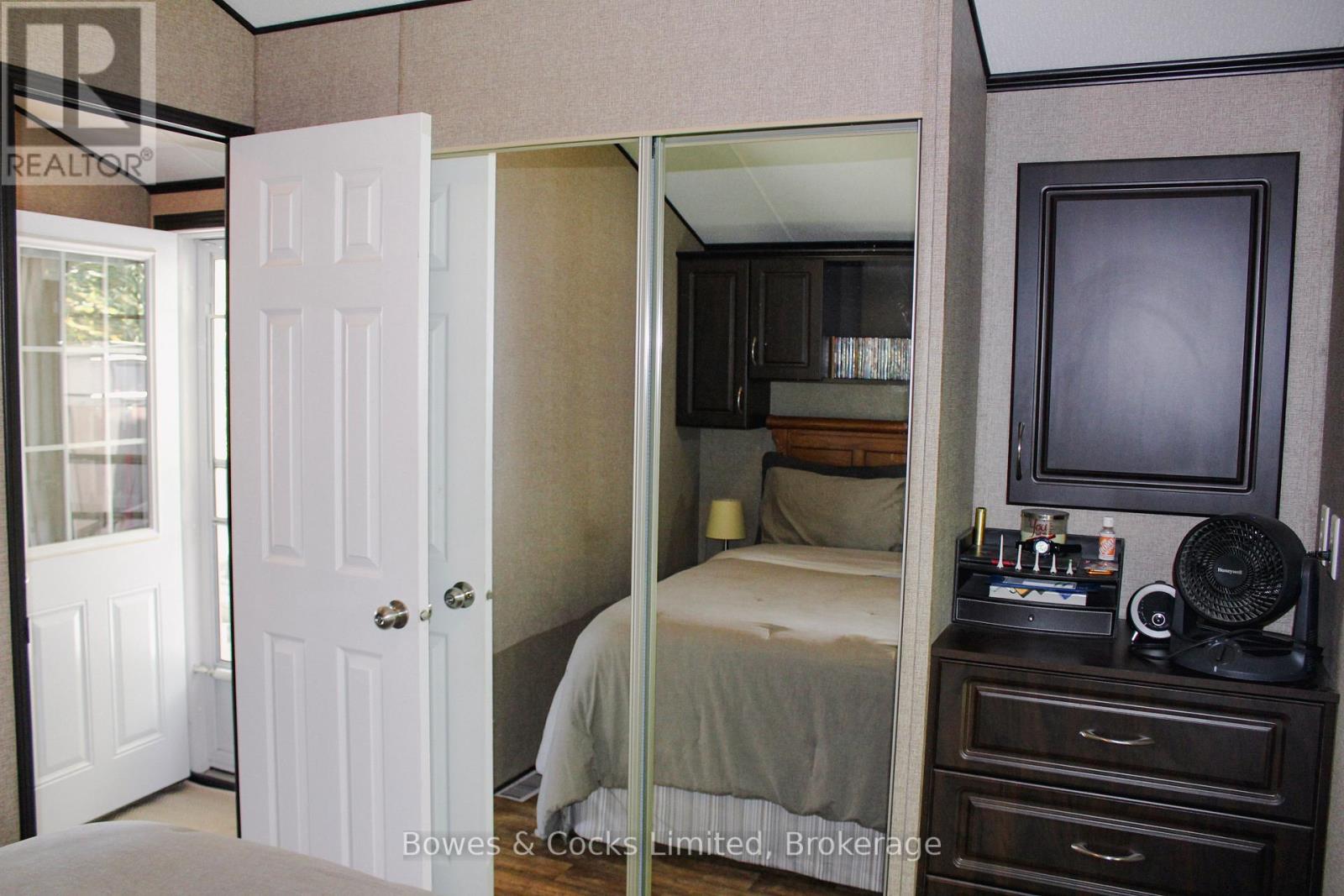 Lawson Cres. 14 - 1235 Villiers Line, Otonabee-South Monaghan, Ontario  K0L 2G0 - Photo 24 - X12717170