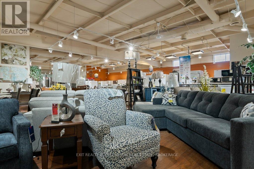 447 Centre Street N, Greater Napanee, Ontario  K7R 3S4 - Photo 18 - X12717192