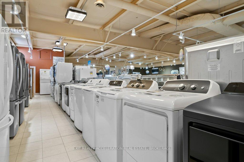 447 Centre Street N, Greater Napanee, Ontario  K7R 3S4 - Photo 25 - X12717192