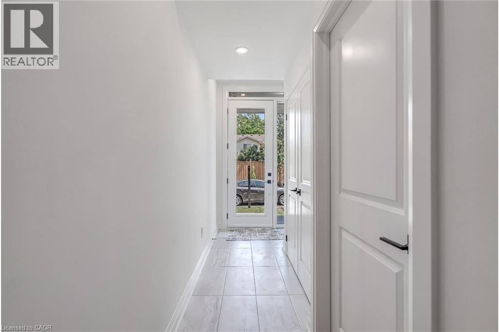 3392 Carter Common, Burlington, Ontario  L7M 0Z3 - Photo 8 - 40786725