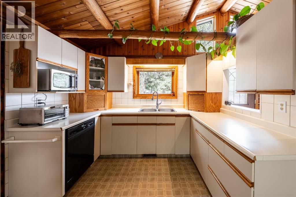 5 Poplar Place, Waiparous, Alberta  T0L 0W0 - Photo 16 - A2244421