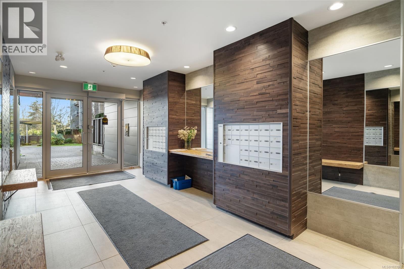 110 3815 Rowland Ave, Saanich, British Columbia  V8Z 0E1 - Photo 28 - 1023561