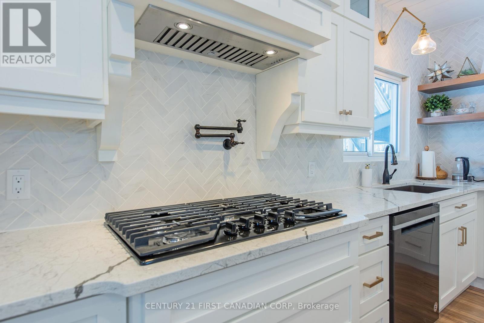 46254 New Sarum Line, Central Elgin, Ontario  N5P 3S7 - Photo 18 - X12717224