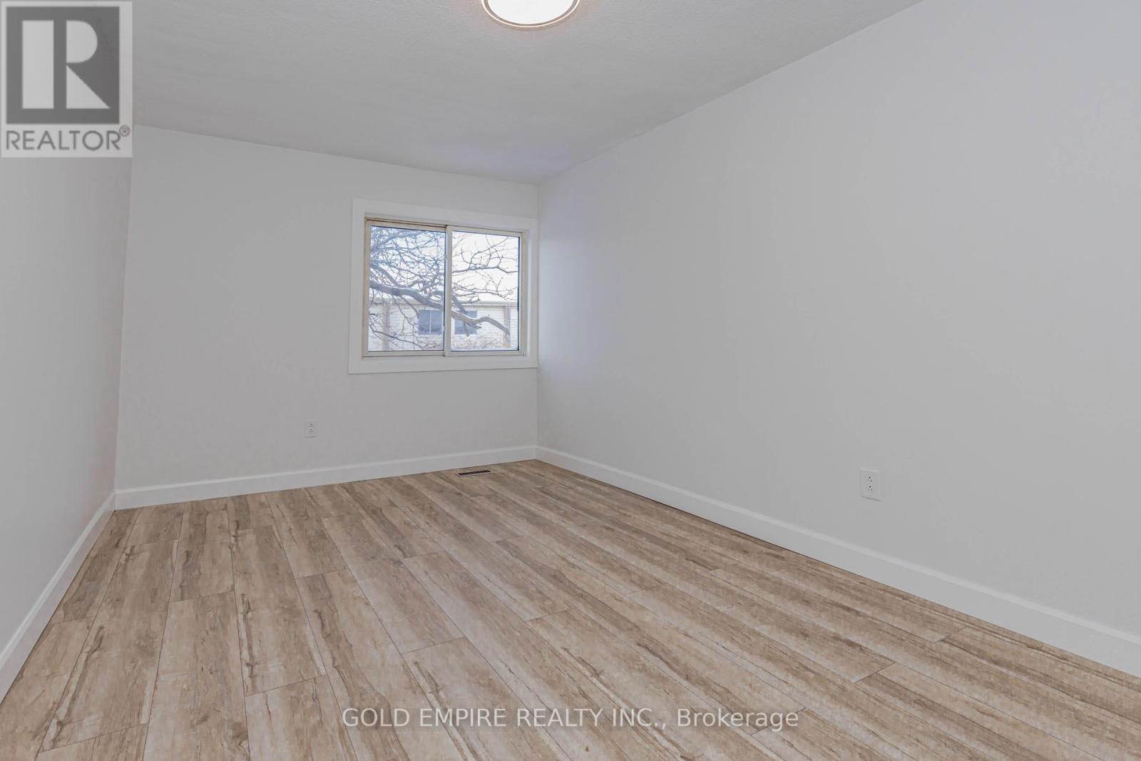 106 - 700 Osgoode Drive, London South, Ontario  N6E 2H1 - Photo 31 - X12717246