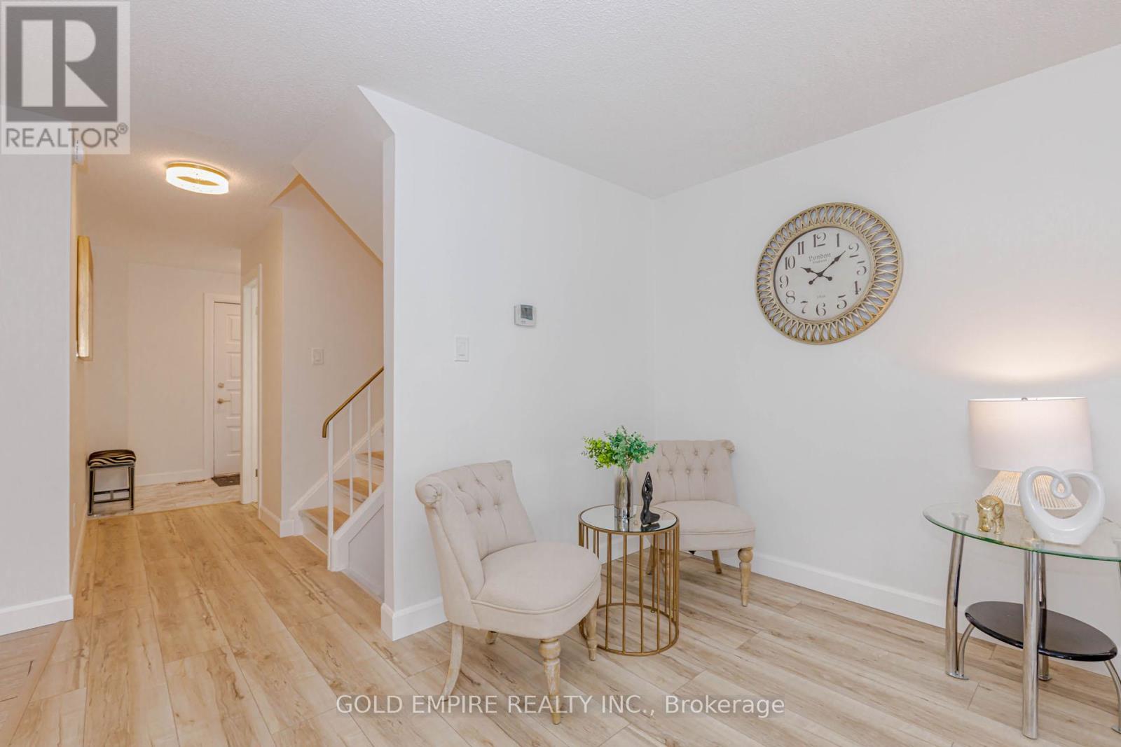 106 - 700 Osgoode Drive, London South, Ontario  N6E 2H1 - Photo 7 - X12717246