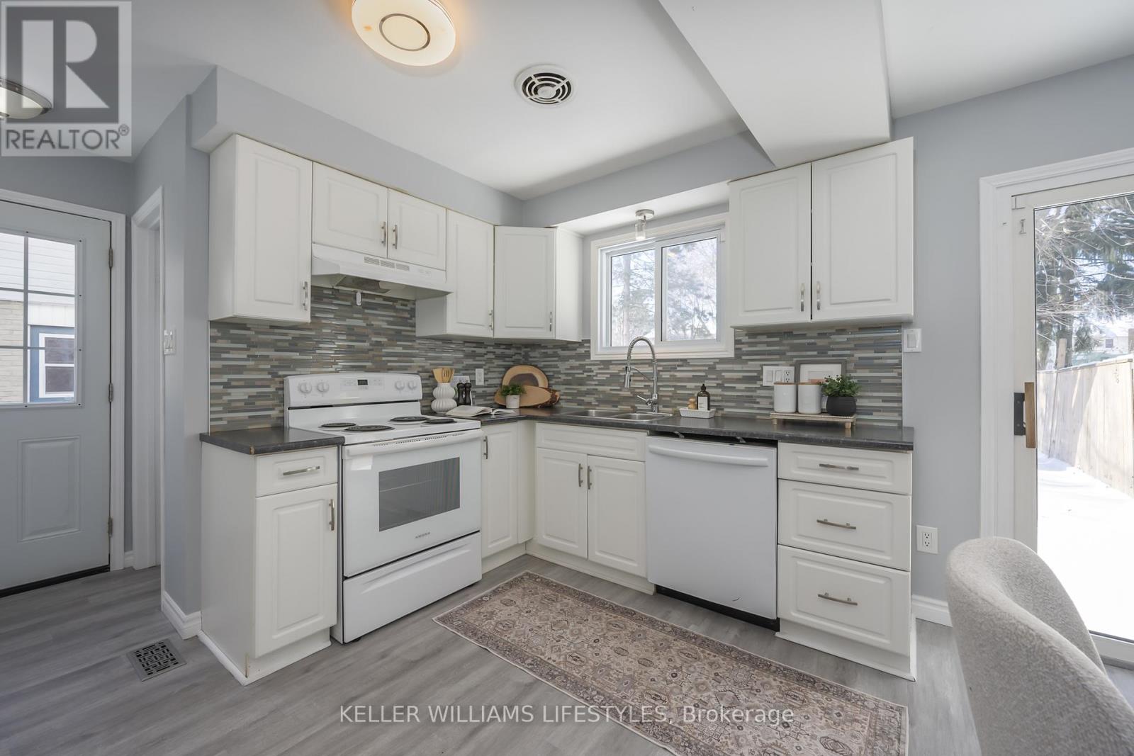 29 Sasha Crescent, London South, Ontario  N6E 2M4 - Photo 9 - X12717270