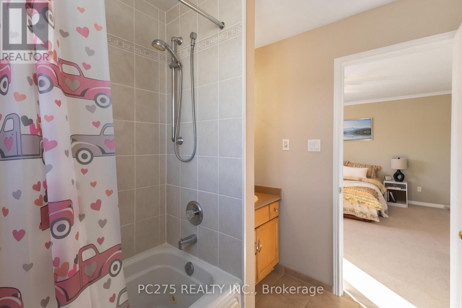 634 Ridgeview Drive, London East, Ontario  N5Y 5T8 - Photo 33 - X12717366