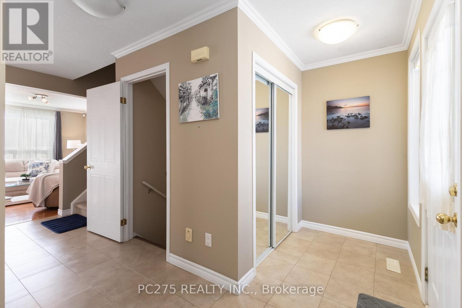 634 Ridgeview Drive, London East, Ontario  N5Y 5T8 - Photo 8 - X12717366