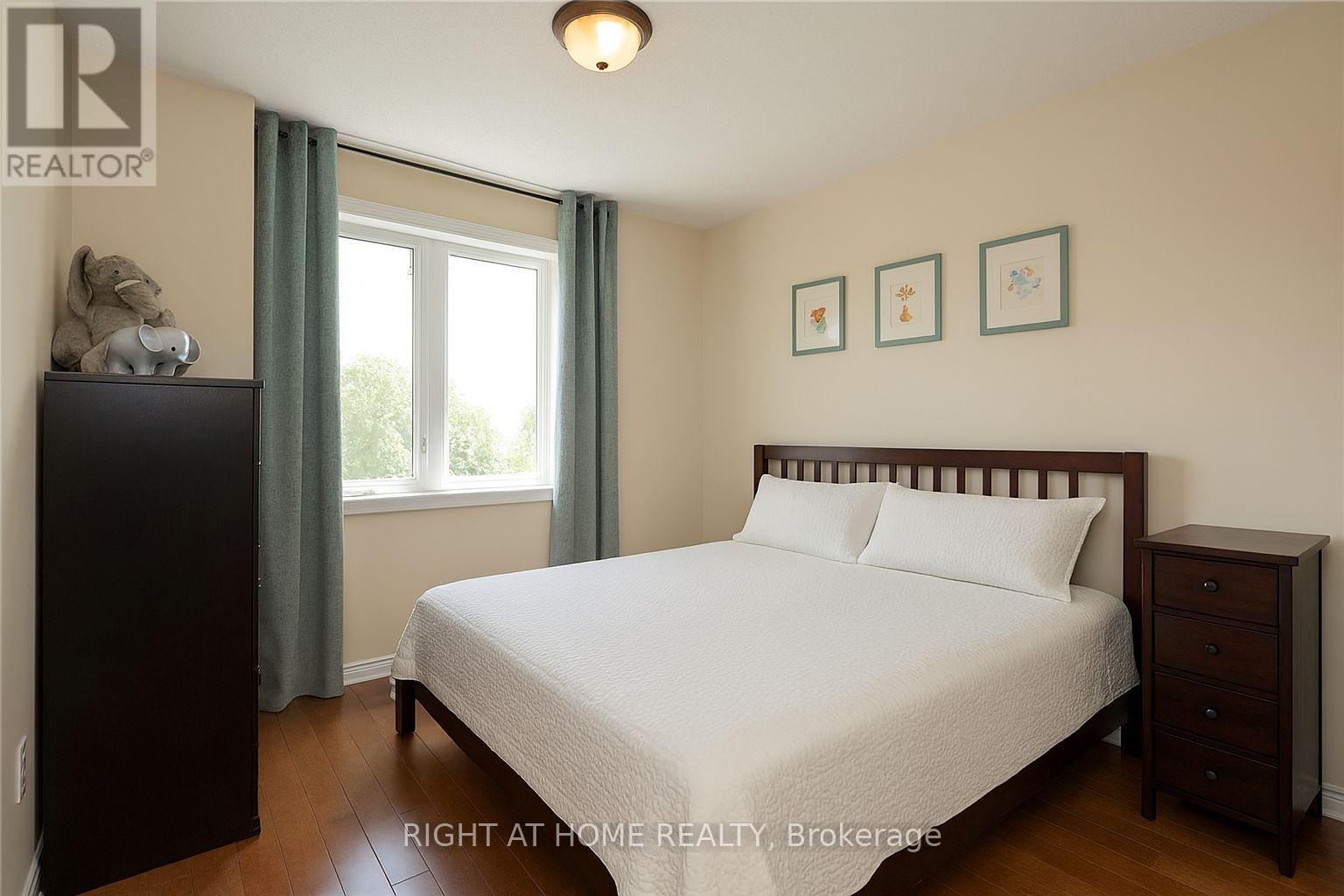 2543 Waterlilly Way, Ottawa, Ontario  K2J 0K6 - Photo 9 - X12717384