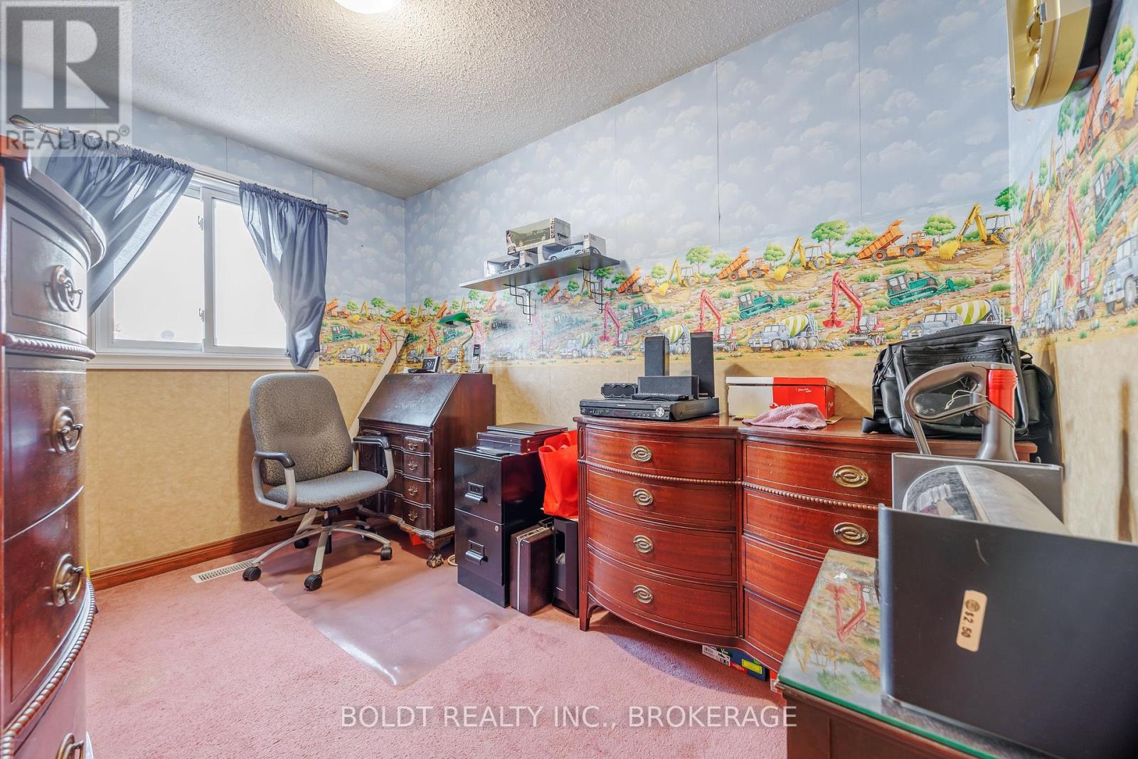 6 Stephenson Court, Thorold, Ontario  L2V 4Y8 - Photo 15 - X12717218