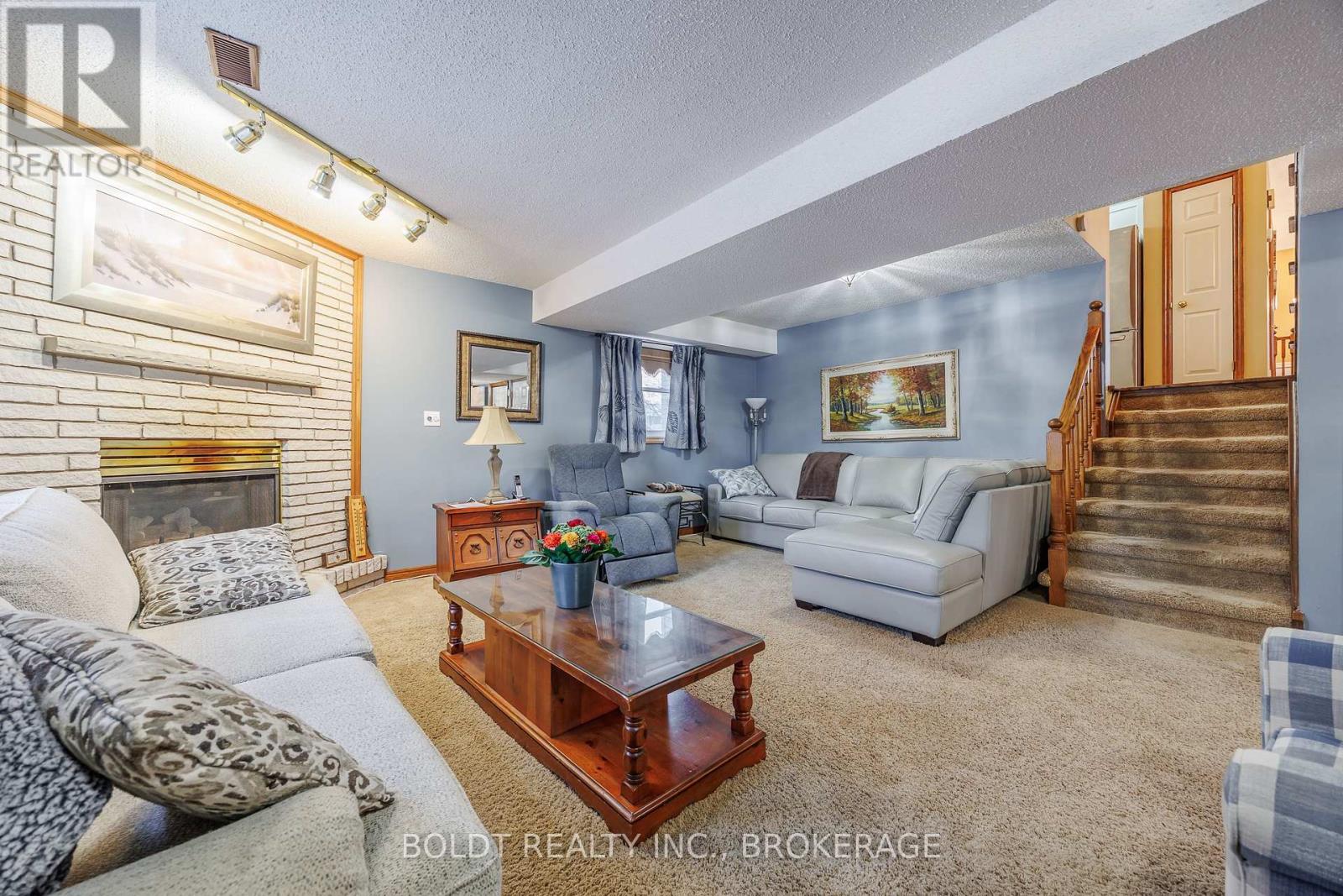 6 Stephenson Court, Thorold, Ontario  L2V 4Y8 - Photo 18 - X12717218