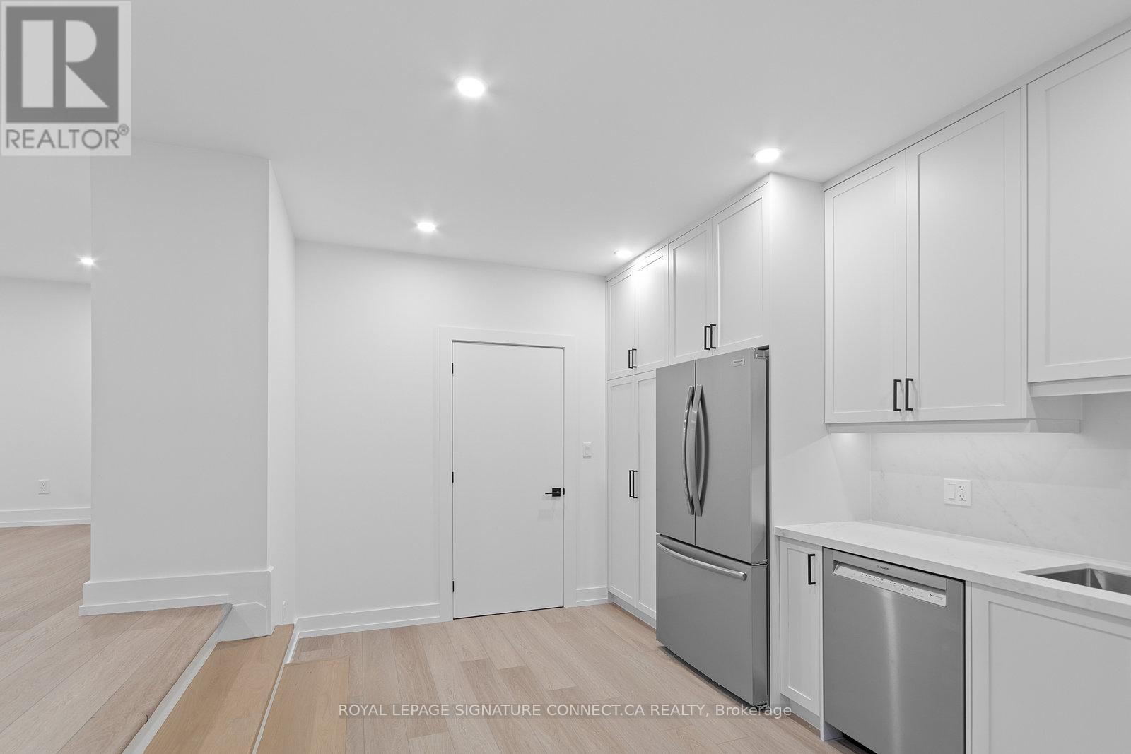 Lower - 93 Highfield Road, Toronto, Ontario  M4L 2T9 - Photo 3 - E12710936