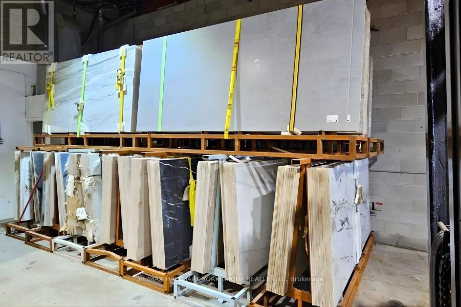 175 - 7250 Keele Street, Vaughan, Ontario  L4K 1Z8 - Photo 25 - N12710738