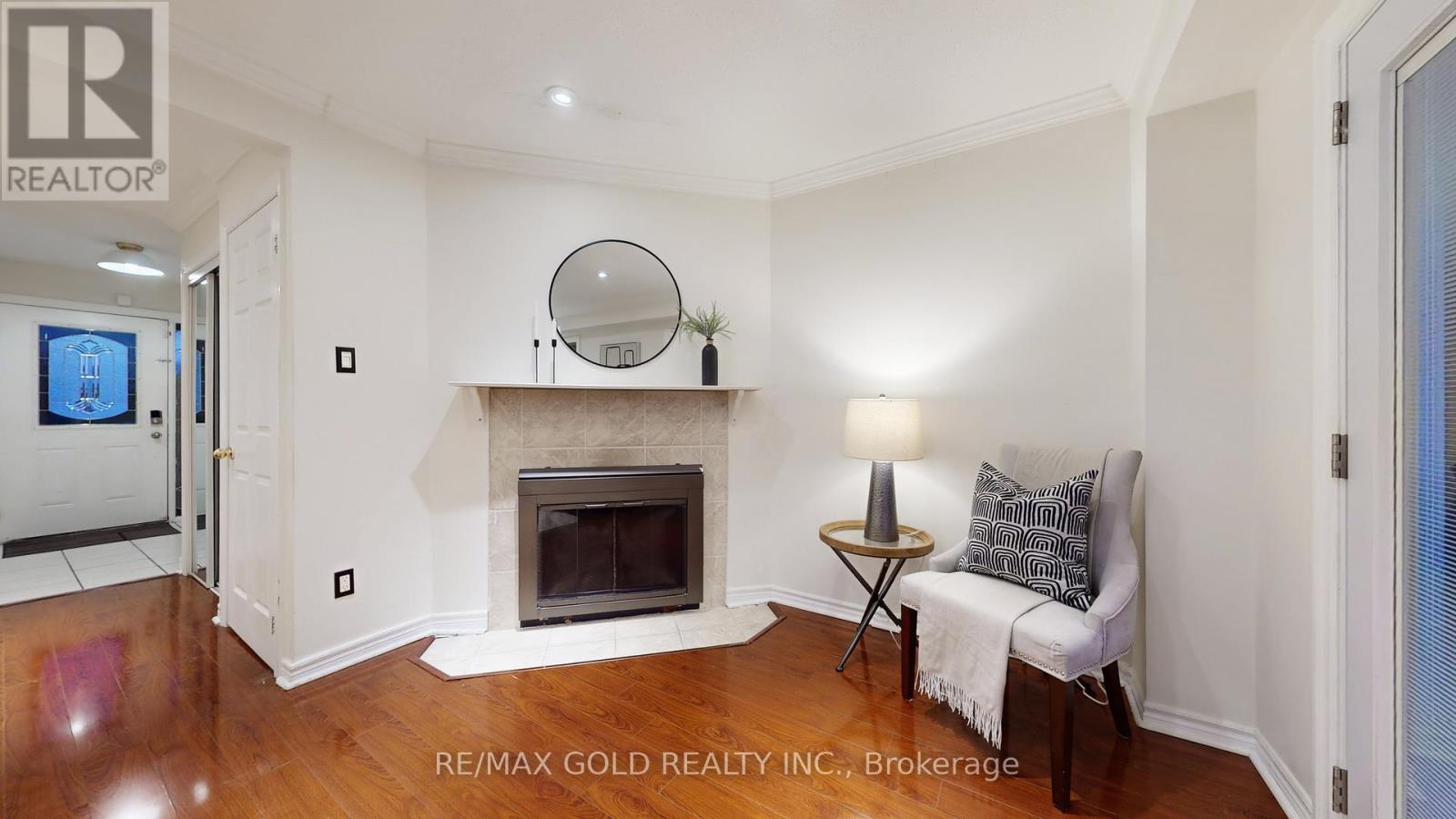 156 Royal Salisbury Way, Brampton, Ontario  L6V 3J9 - Photo 7 - W12717112