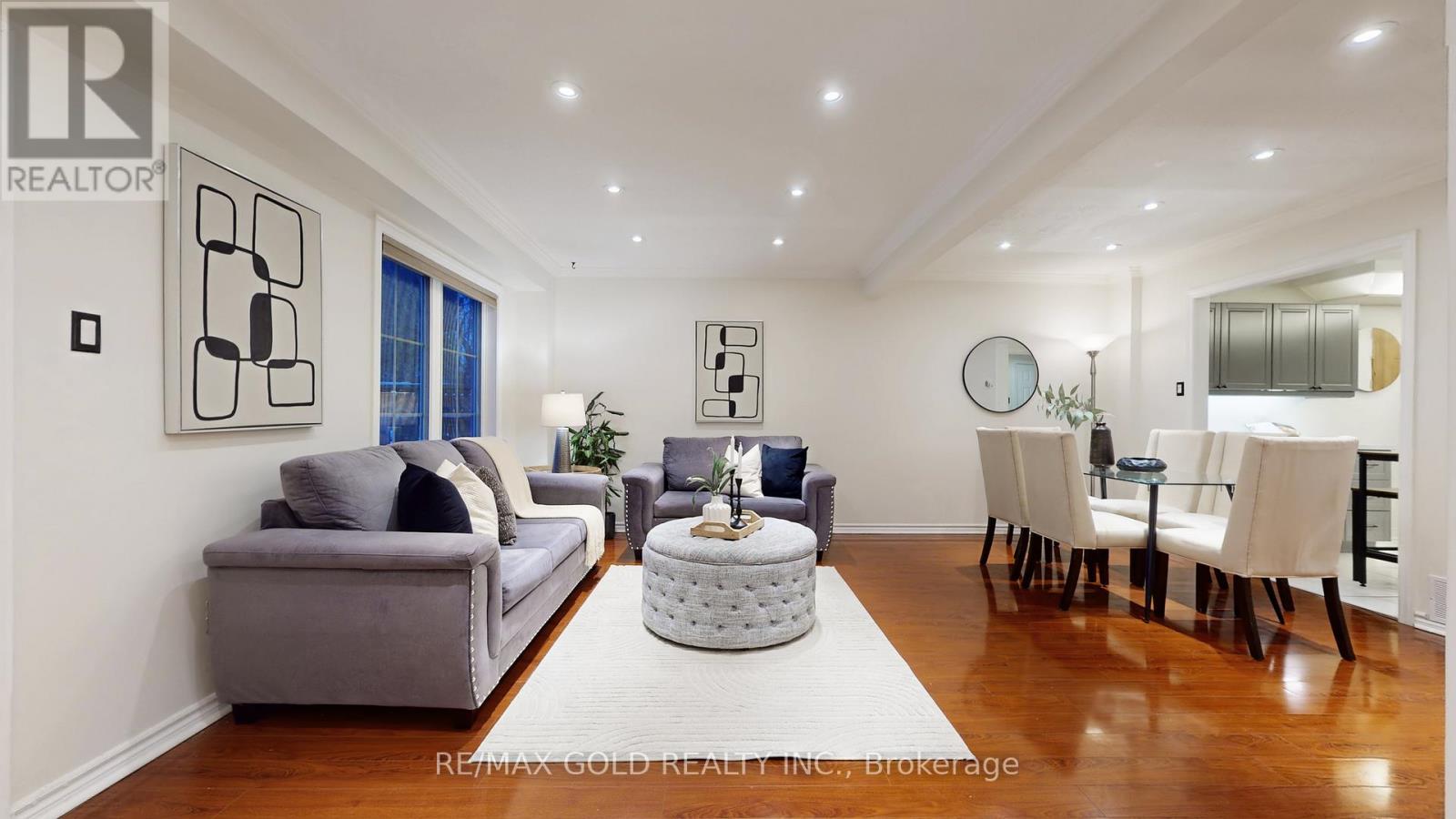 156 Royal Salisbury Way, Brampton, Ontario  L6V 3J9 - Photo 6 - W12717112