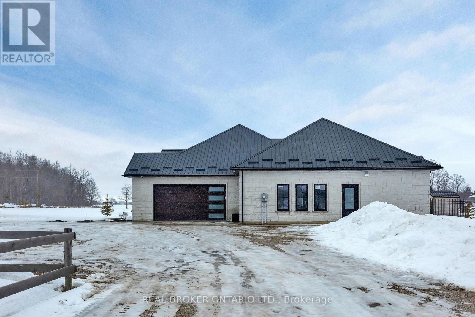 43583 Fischer Line, Huron East, Ontario  N0G 1H0 - Photo 48 - X12699410