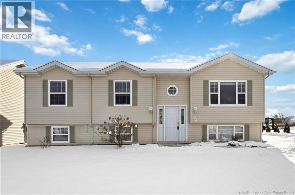 104 Augusta Terrace, Moncton, New Brunswick  E1G 5B7 - Photo 3 - NB132449