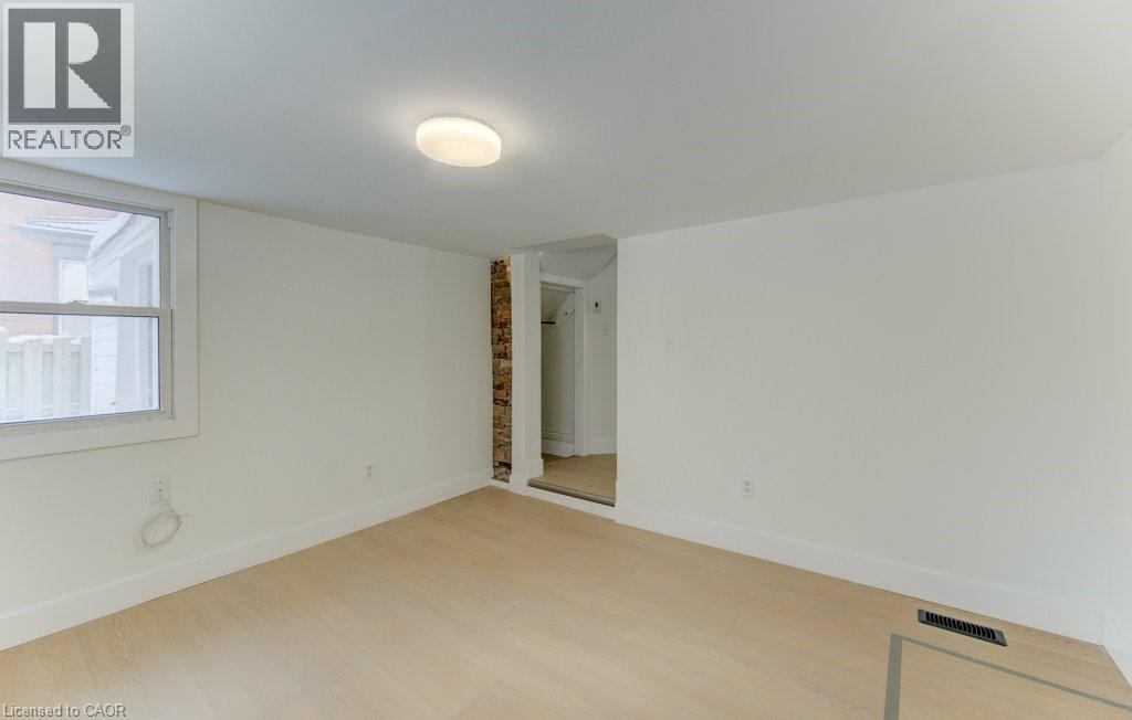 190 Lancaster Street E, Kitchener, Ontario  N2H 1N4 - Photo 17 - 40799810