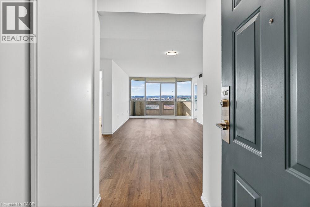 5090 Pinedale Avenue Unit# 1007, Burlington, Ontario  L7L 5V8 - Photo 5 - 40789329