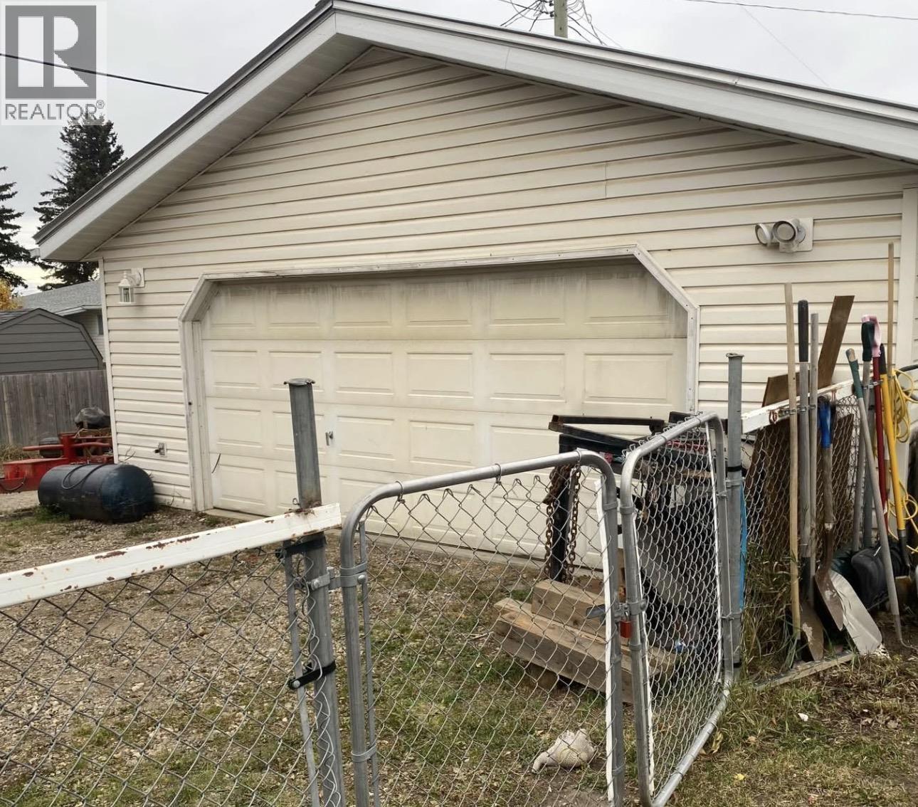 10615 105 Avenue, Fort St. John, British Columbia  V1J 2M9 - Photo 19 - R3078996