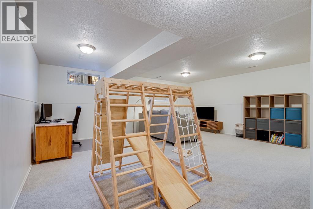 10623 Waneta Crescent Se, Calgary, Alberta  T2J 1J5 - Photo 25 - A2280449