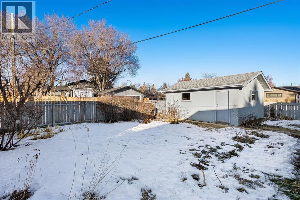 10623 Waneta Crescent Se, Calgary, Alberta  T2J 1J5 - Photo 40 - A2280449