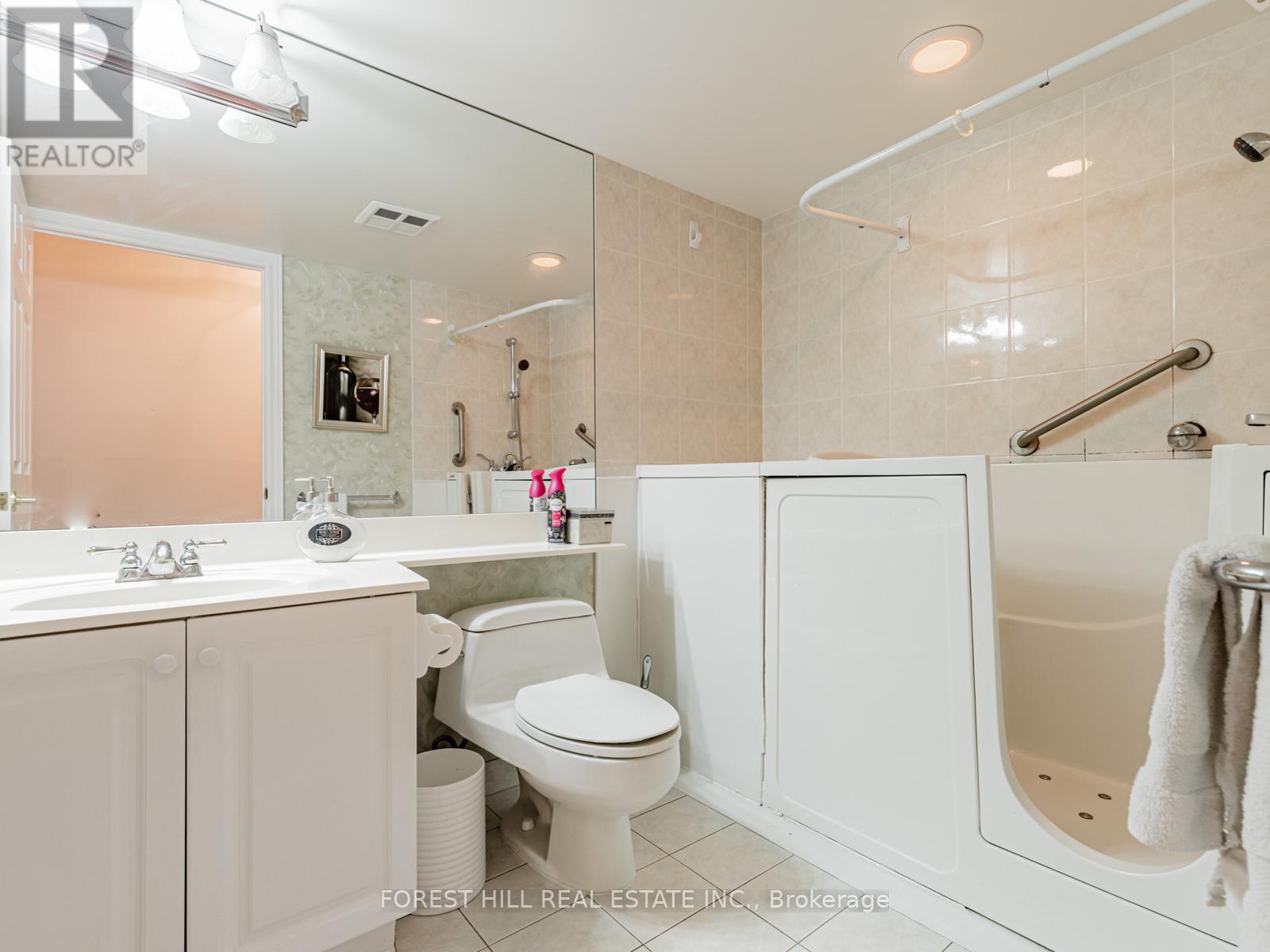 708 - 89 Skymark Drive, Toronto, Ontario  M2H 3S6 - Photo 22 - C12717182