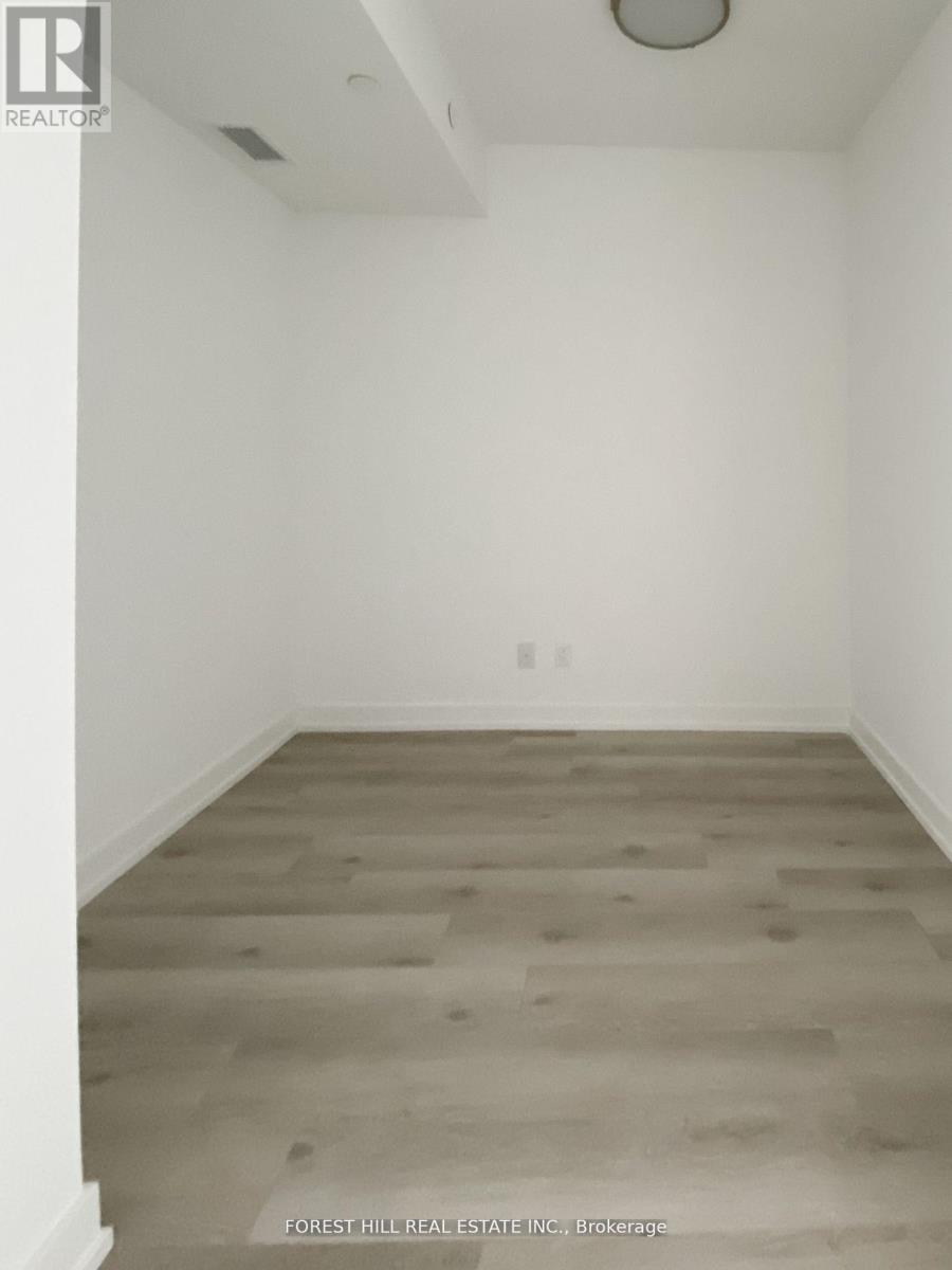 309 - 2000 Bathurst Street, Toronto, Ontario  M5P 0A7 - Photo 5 - C12717220