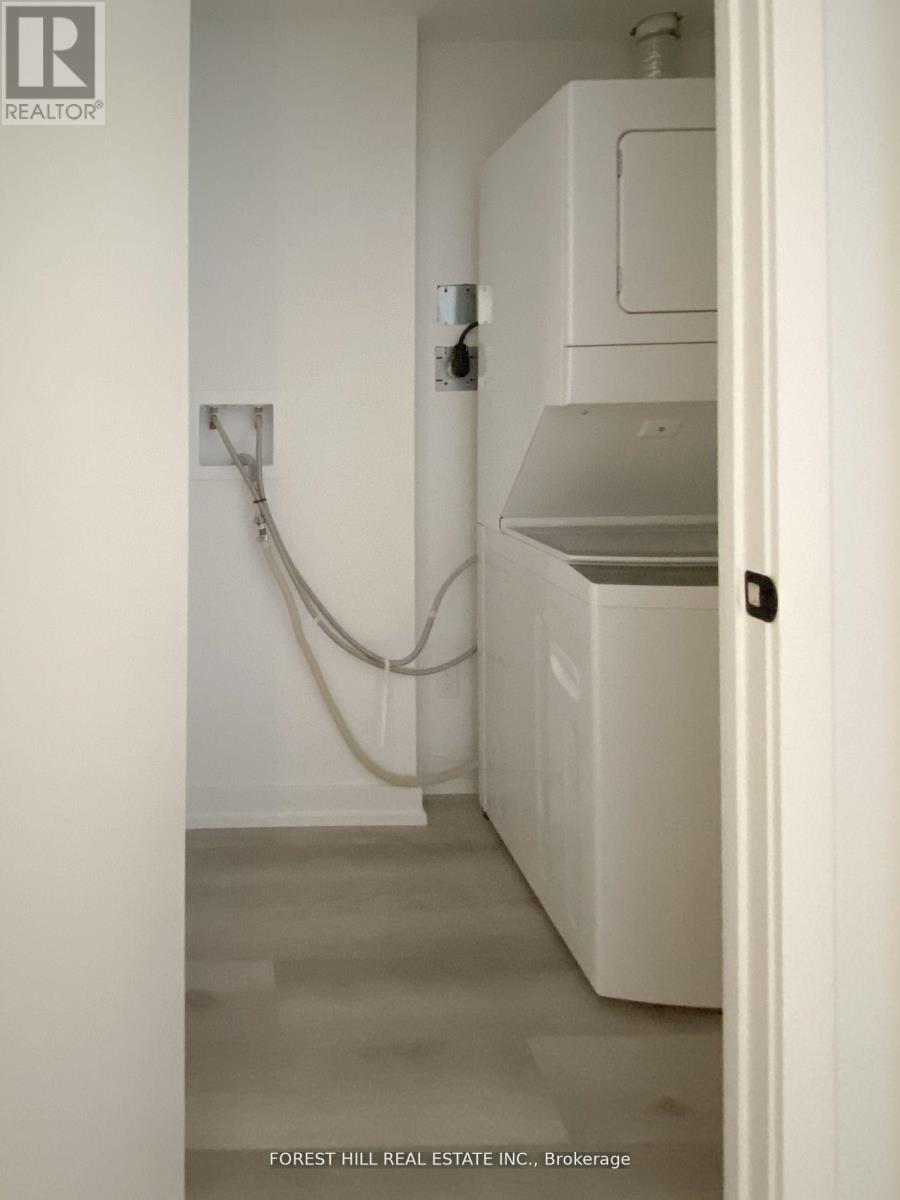 410 - 2000 Bathurst Street, Toronto, Ontario  M5P 0A7 - Photo 9 - C12717228